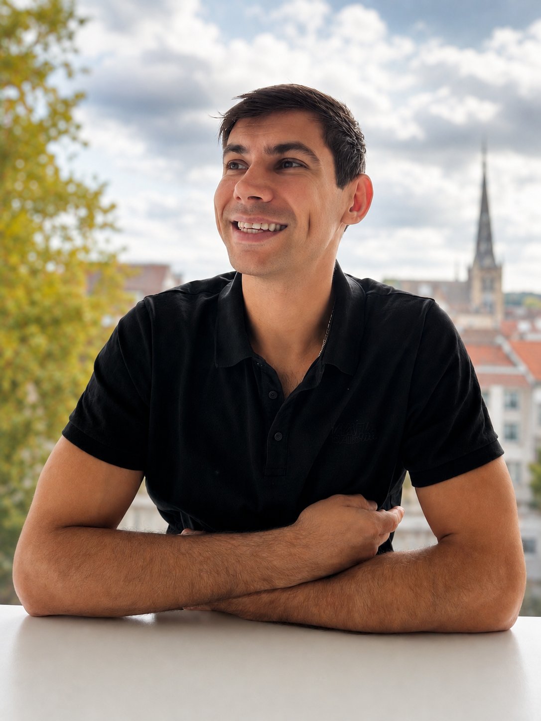 Dmytro Mosiienko, Fest & Fertig